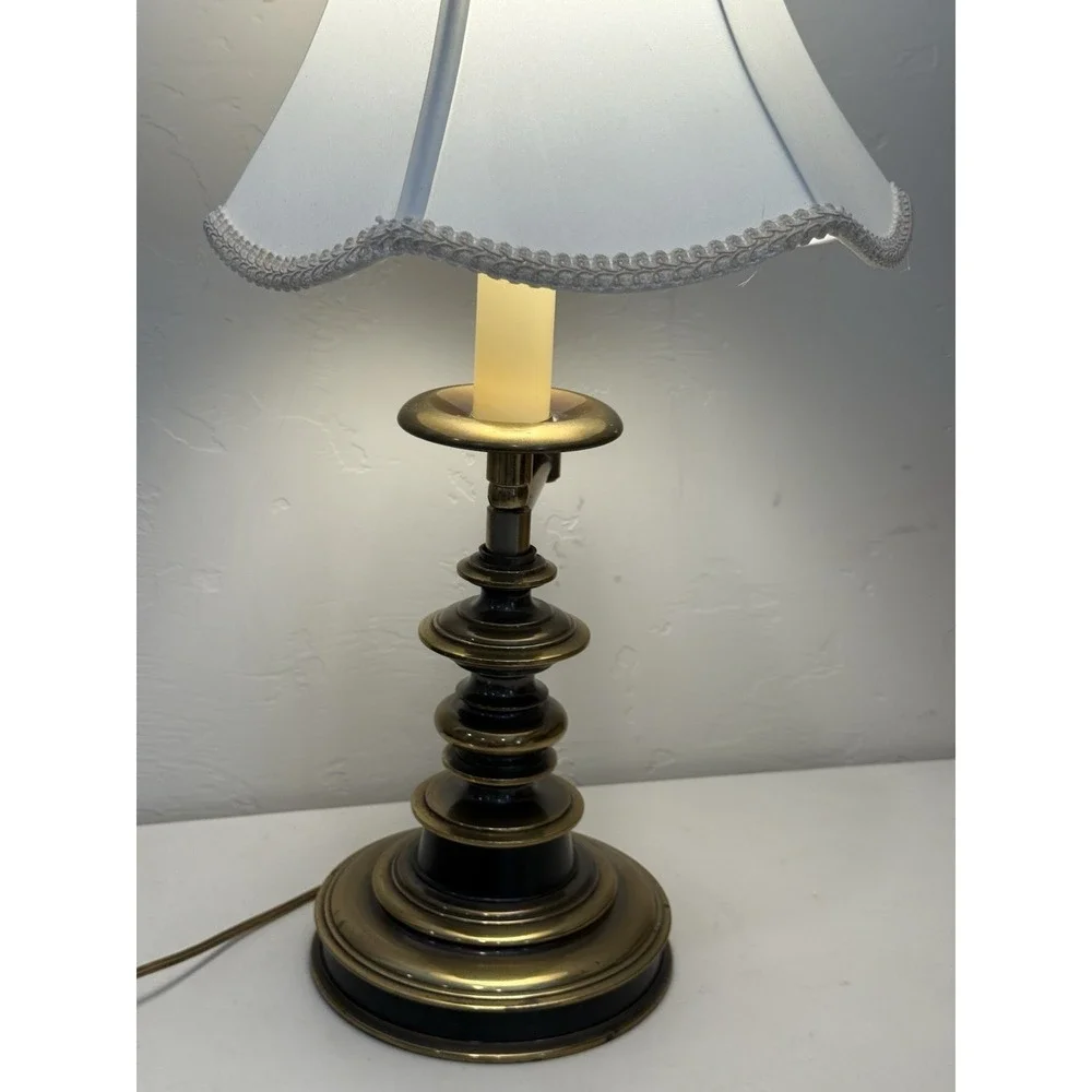 Vintage Solid Brass Metal  Hollywood Regency Style Table Lamp Heavy Armed Extend